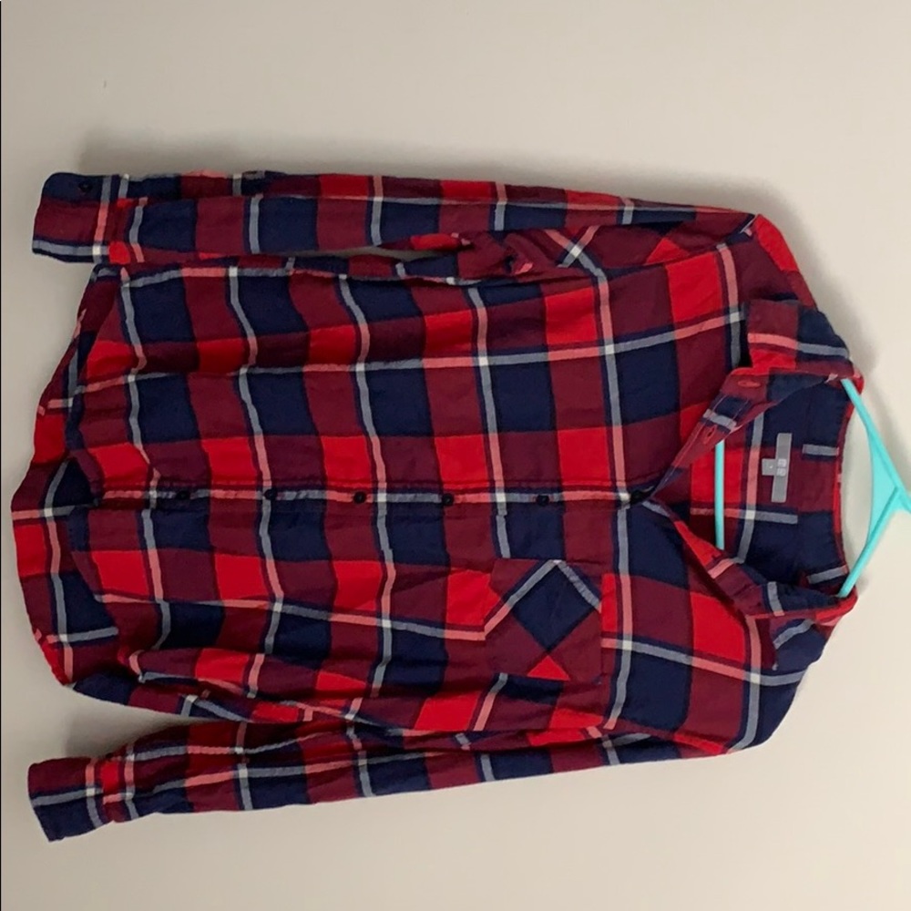 Uniqlo long-sleeved flannel top